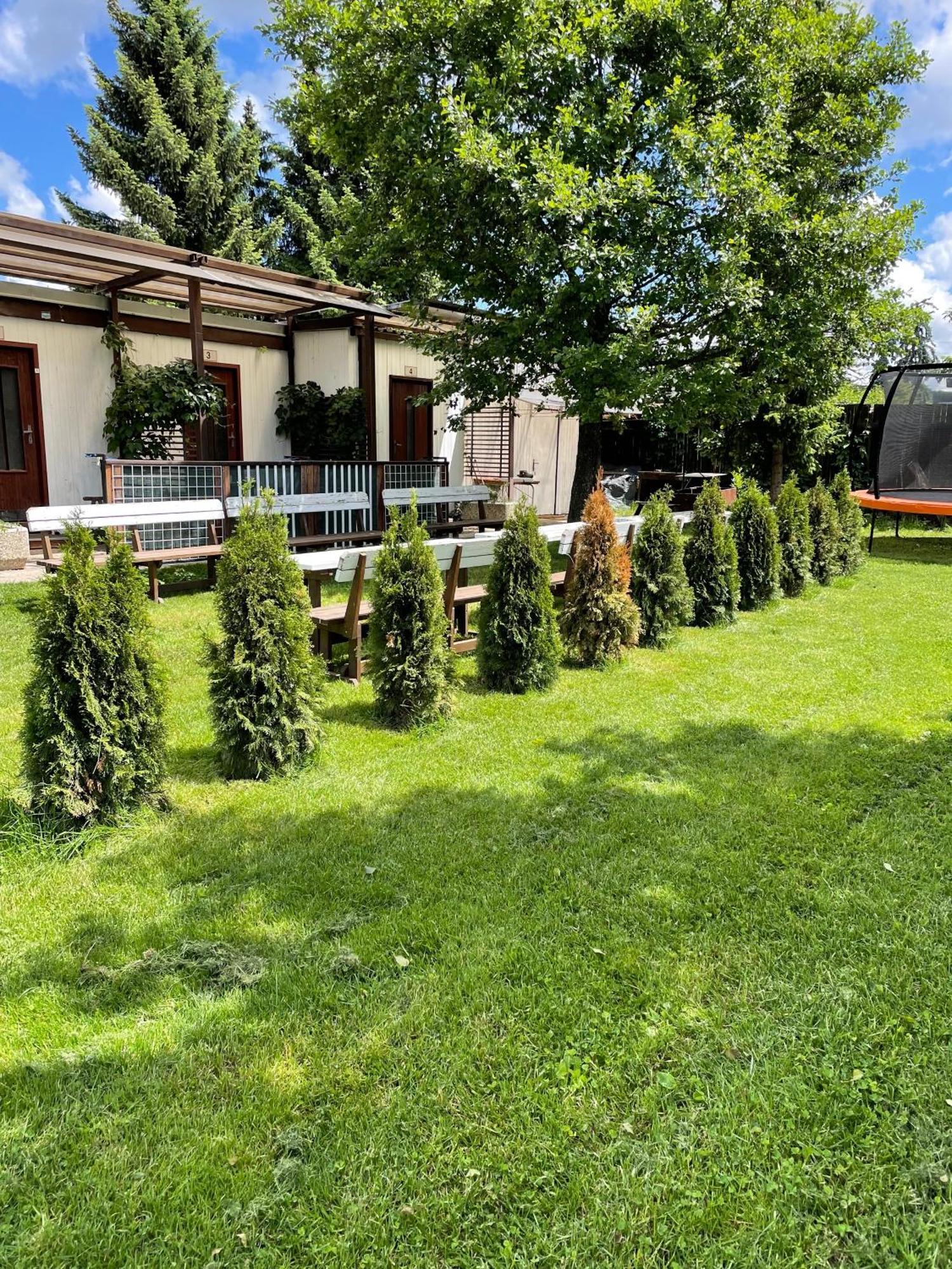 Camp Alpa Hotell Ostrovačice Exteriör bild